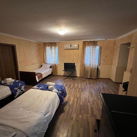 Cozy Apartment In The Centre Of คูทายสิ ภายนอก รูปภาพ