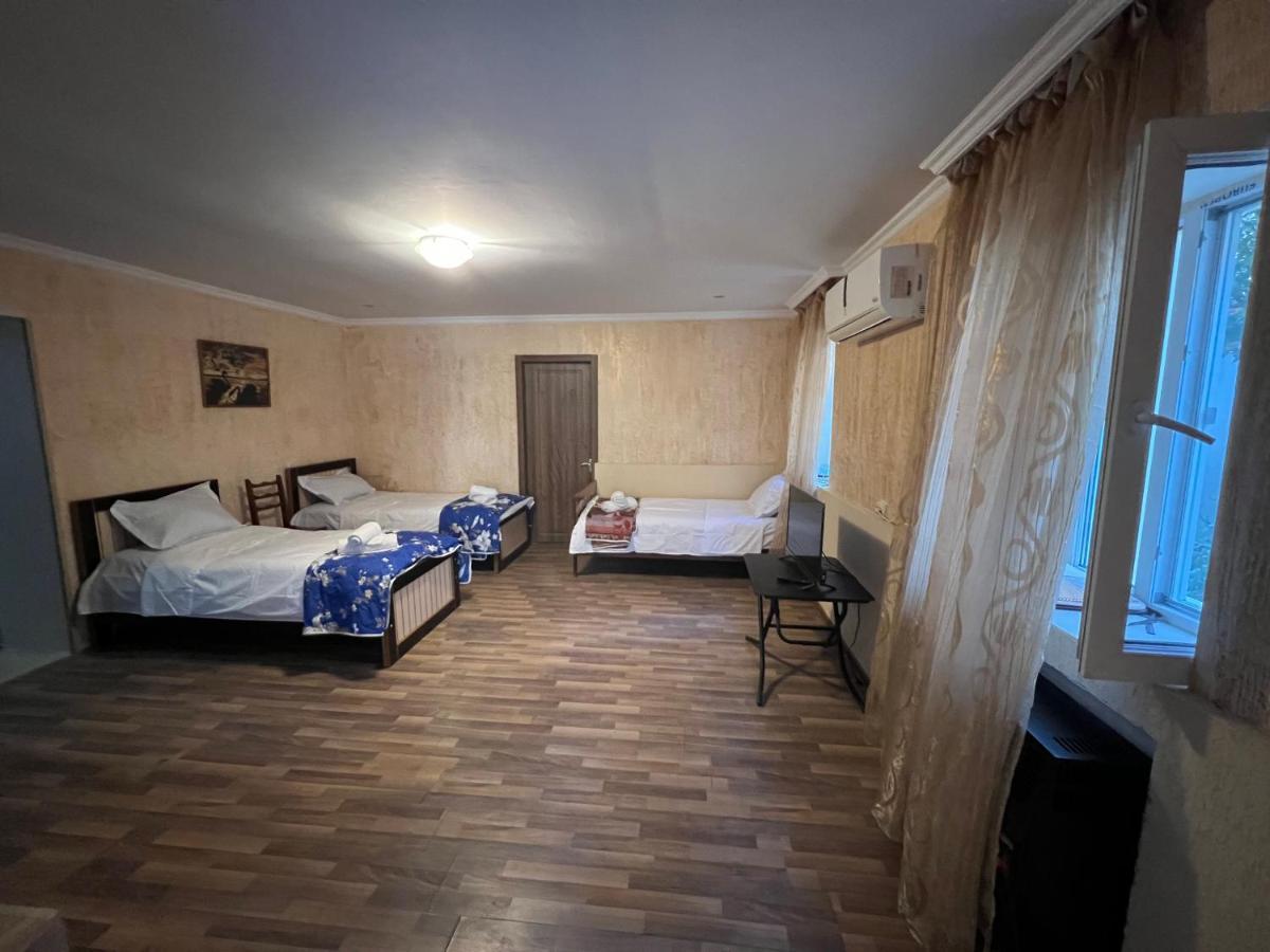 Cozy Apartment In The Centre Of คูทายสิ ภายนอก รูปภาพ