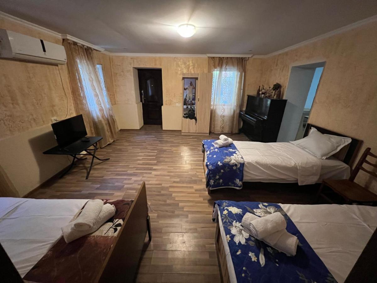 Cozy Apartment In The Centre Of คูทายสิ ภายนอก รูปภาพ